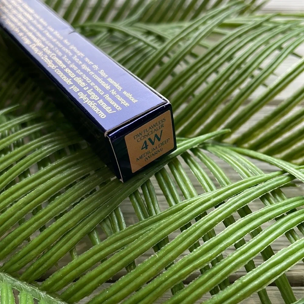 NIB Estée Lauder Stay in Place Flawless Concealer in 4W Medium Deep